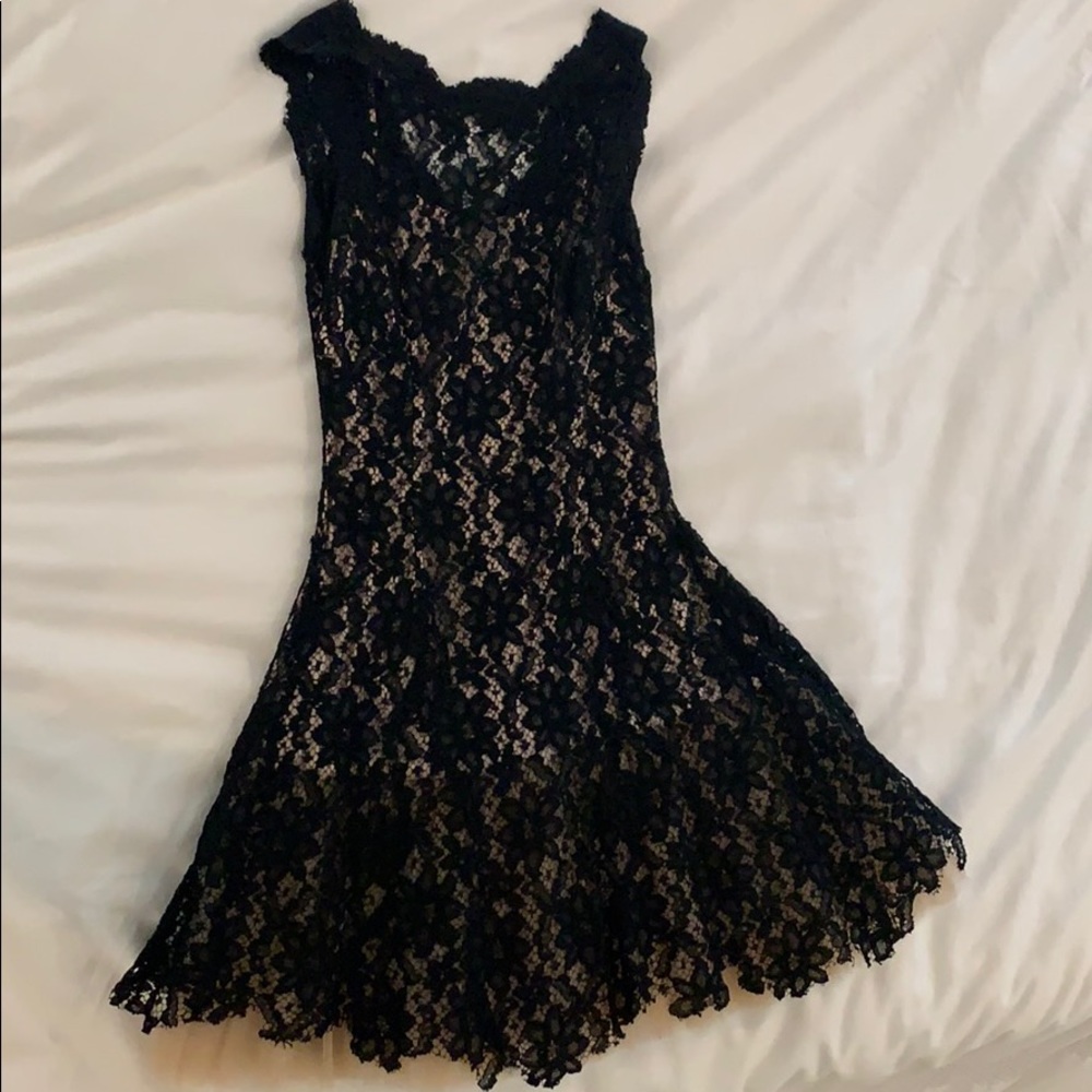 NHA Khanh dress